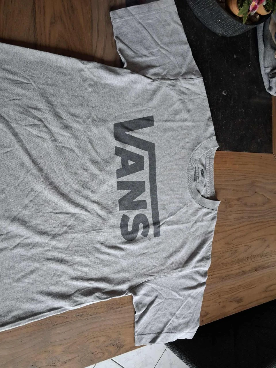 t-shirt cinza marca vans – tamanho xl = tamanho L – photo 2